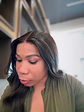 Belle    online show from March 8, 2025, 5:33 pm