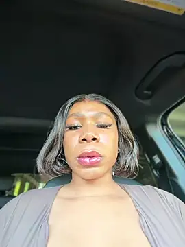 Belle    online show from April 12, 2026, 2:33 pm