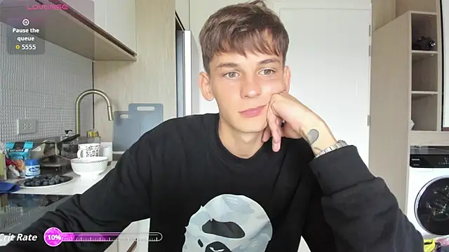 MiracleCam online show from November 21, 2025, 8:46 am