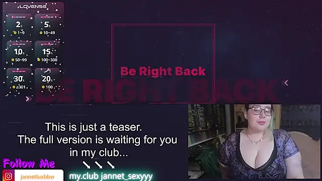 JannetPie online show from April 19, 2026, 9:28 pm