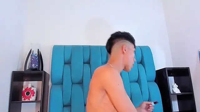 AlanNaughty online show from January 18, 2025, 6:34 am