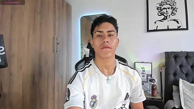 AlanNaughty online show from February 7, 2026, 9:51 pm