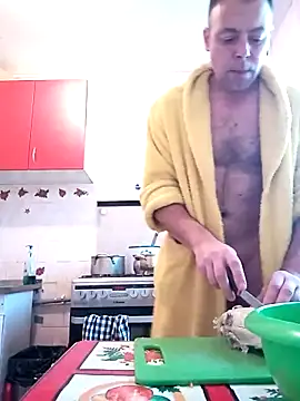 david geam online show from December 24, 2024, 9:39 am