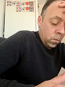 Snapshot of david_geam chatting on March 10, 2026, 10:09 am david geam online show from March 10, 2026, 10:09 am