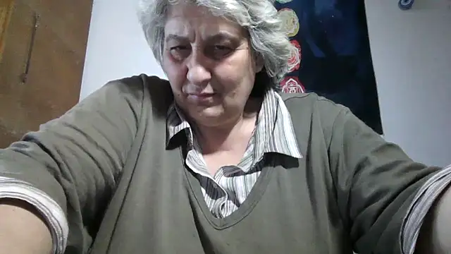 Snapshot of ExquisiteMature chatting on April 17, 2026, 3:26 pm ExquisiteMature online show from April 17, 2026, 3:26 pm