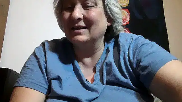 Snapshot of ExquisiteMature chatting on April 18, 2026, 6:34 pm ExquisiteMature online show from April 18, 2026, 6:34 pm