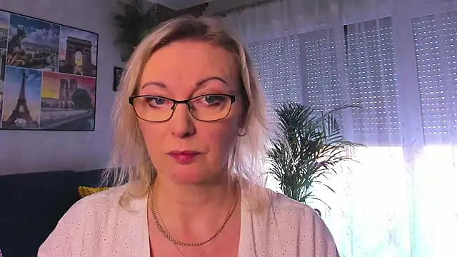 vanessa chat online show from March 5, 2026, 2:13 pm