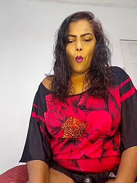 MySweetBitch143 online show from June 19, 2026, 11:14 am
