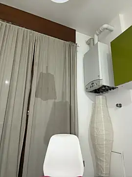 x elena x online show from October 4, 2025, 7:50 am