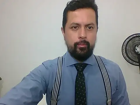 TRIISTAN KING10 online show from December 4, 2024, 2:48 pm