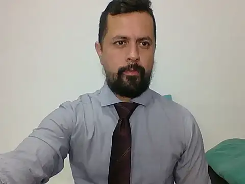 TRIISTAN KING10 online show from January 14, 2025, 8:15 pm