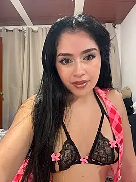 Aura Owl online show from March 7, 2026, 3:58 am