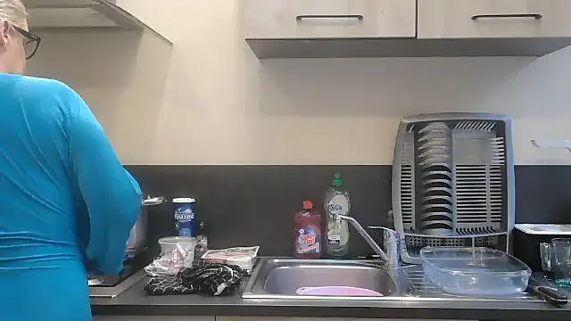 lilie69 online show from October 2, 2025, 4:58 pm