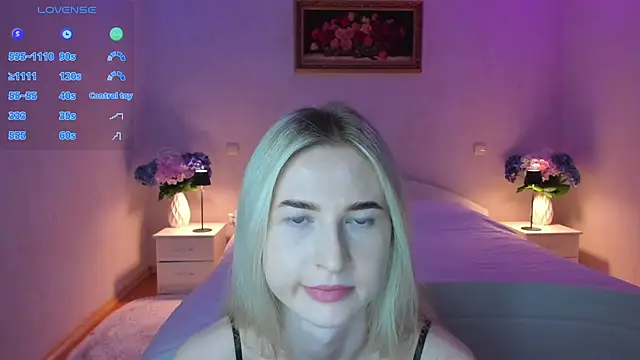 AnnaCarrera online show from July 15, 2026, 8:25 pm