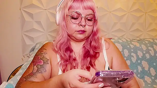 Snapshot of Satyn_doll chatting on May 31, 2026, 2:09 am Satyn doll online show from May 31, 2026, 2:09 am