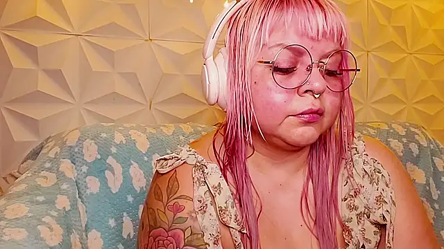 Snapshot of Satyn_doll chatting on May 31, 2026, 10:11 pm Satyn doll online show from May 31, 2026, 10:11 pm