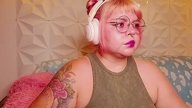 Snapshot of Satyn_doll chatting on June 26, 2026, 10:47 pm Satyn doll online show from June 26, 2026, 10:47 pm