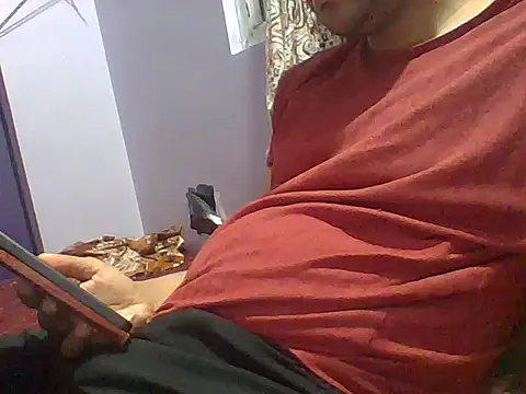 Snapshot of indianguy21 chatting on April 12, 2026, 4:56 pm indianguy21 online show from April 12, 2026, 4:56 pm