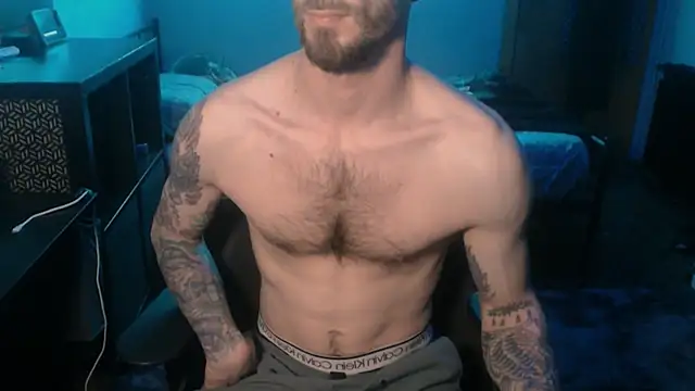 SexxxyLouis online show from February 19, 2025, 8:31 pm