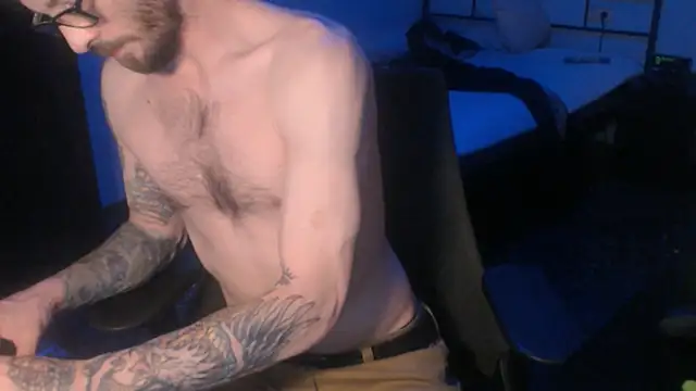 SexxxyLouis online show from March 6, 2025, 7:10 pm