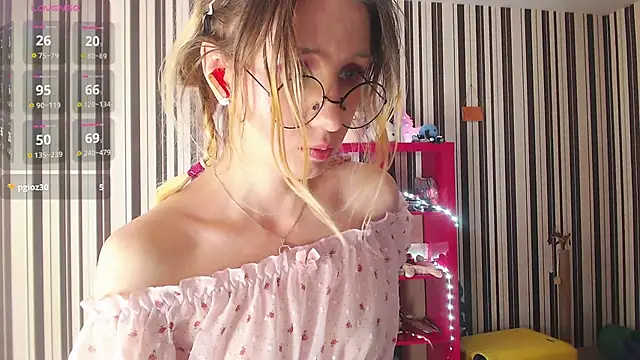  Hanna Moon  online show from January 11, 2025, 9:15 am