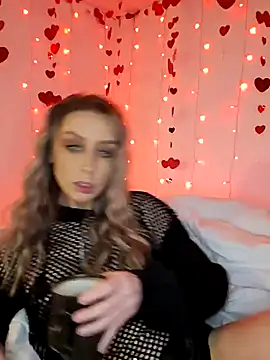 LilyOrion online show from February 4, 2025, 6:38 pm