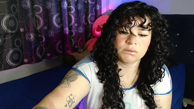 ANGELIQUE KLANE online show from April 8, 2026, 4:51 pm