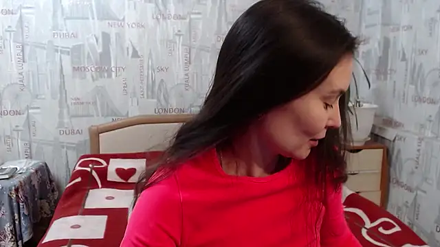 GinaQSoul online show from December 16, 2024, 9:46 am