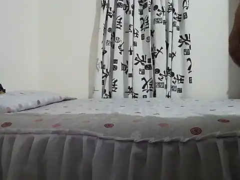 mari657 online show from December 2, 2024, 8:33 pm