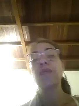 mari657 online show from February 26, 2025, 1:32 am