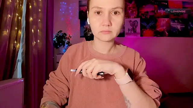 GoodWitch  online show from February 2, 2025, 8:57 am