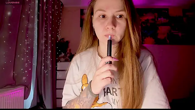 GoodWitch  online show from February 19, 2025, 7:50 am