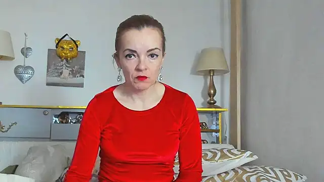 KateConner online show from March 9, 2025, 11:47 am