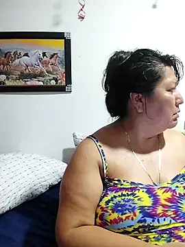 Brenda Berck  online show from September 26, 2025, 10:58 pm