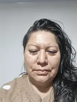 Snapshot of Brenda_Berck_ chatting on June 9, 2026, 9:32 am Brenda Berck online show from June 9, 2026, 9:32 am