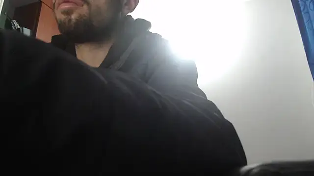 fvckolombianguyy online show from February 5, 2025, 3:45 am