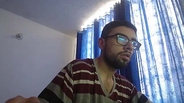 fvckolombianguyy online show from February 6, 2025, 2:15 pm