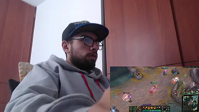 fvckolombianguyy online show from February 17, 2025, 6:26 pm