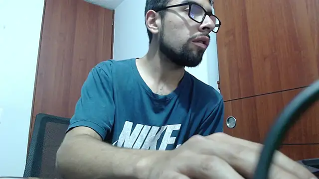 fvckolombianguyy online show from February 23, 2025, 2:07 am