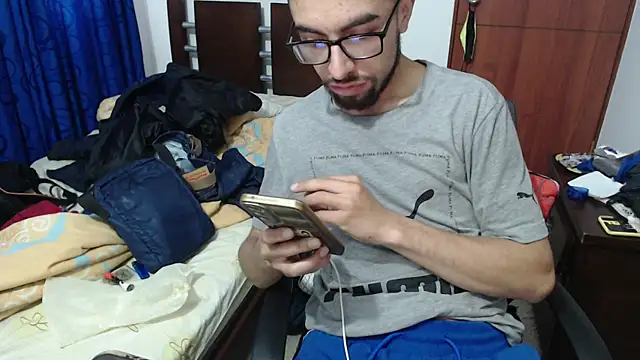 fvckolombianguyy online show from March 7, 2025, 10:10 pm