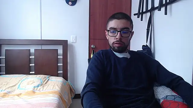 fvckolombianguyy online show from March 12, 2025, 9:56 pm