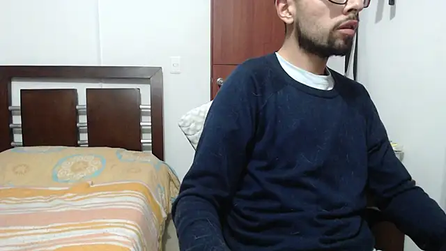 fvckolombianguyy online show from March 13, 2025, 12:59 am