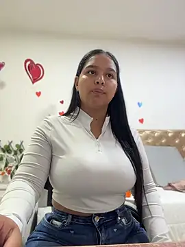 Fancyxlove online show from July 24, 2026, 12:25 pm