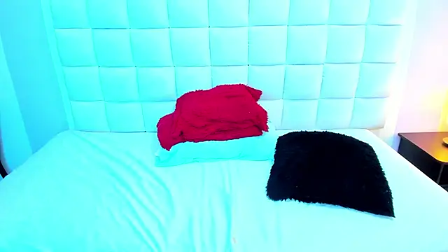 teresasroom  online show from January 25, 2025, 3:09 pm