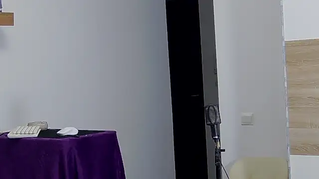 Snapshot of MauroTwin chatting on January 13, 2025, 5:23 pm MauroTwin online show from January 13, 2025, 5:23 pm