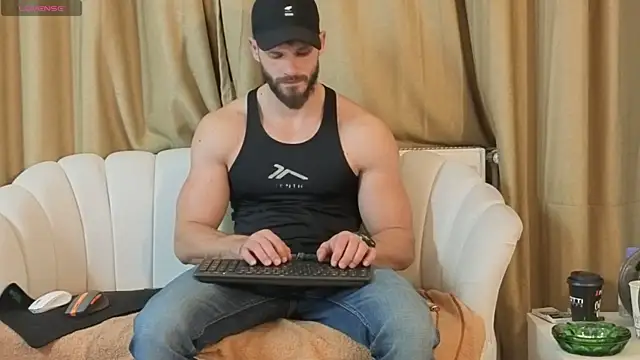 Snapshot of MauroTwin chatting on October 30, 2025, 6:41 pm MauroTwin online show from October 30, 2025, 6:41 pm