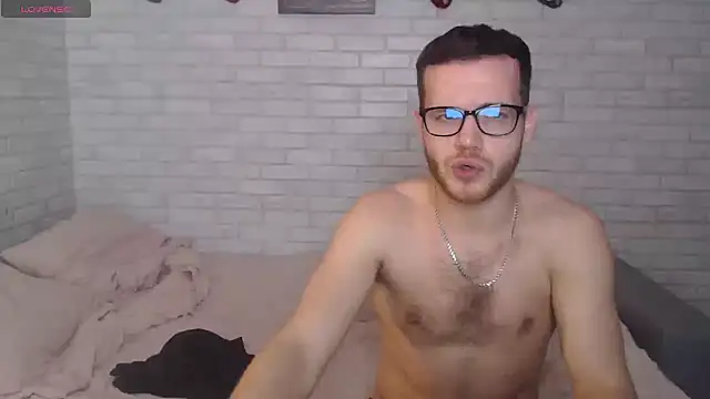 Alexxx horny online show from December 21, 2024, 8:00 pm