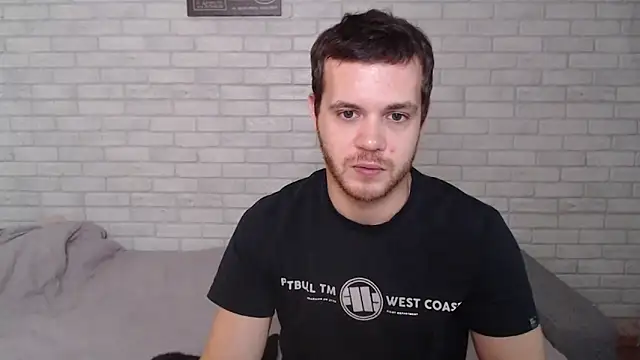 Alexxx horny online show from October 15, 2025, 8:03 am