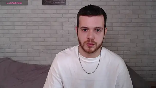 Alexxx horny online show from April 30, 2026, 9:37 am