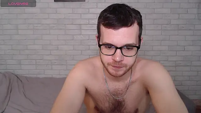 Snapshot of Alexxx_horny chatting on June 17, 2026, 12:07 pm Alexxx horny online show from June 17, 2026, 12:07 pm